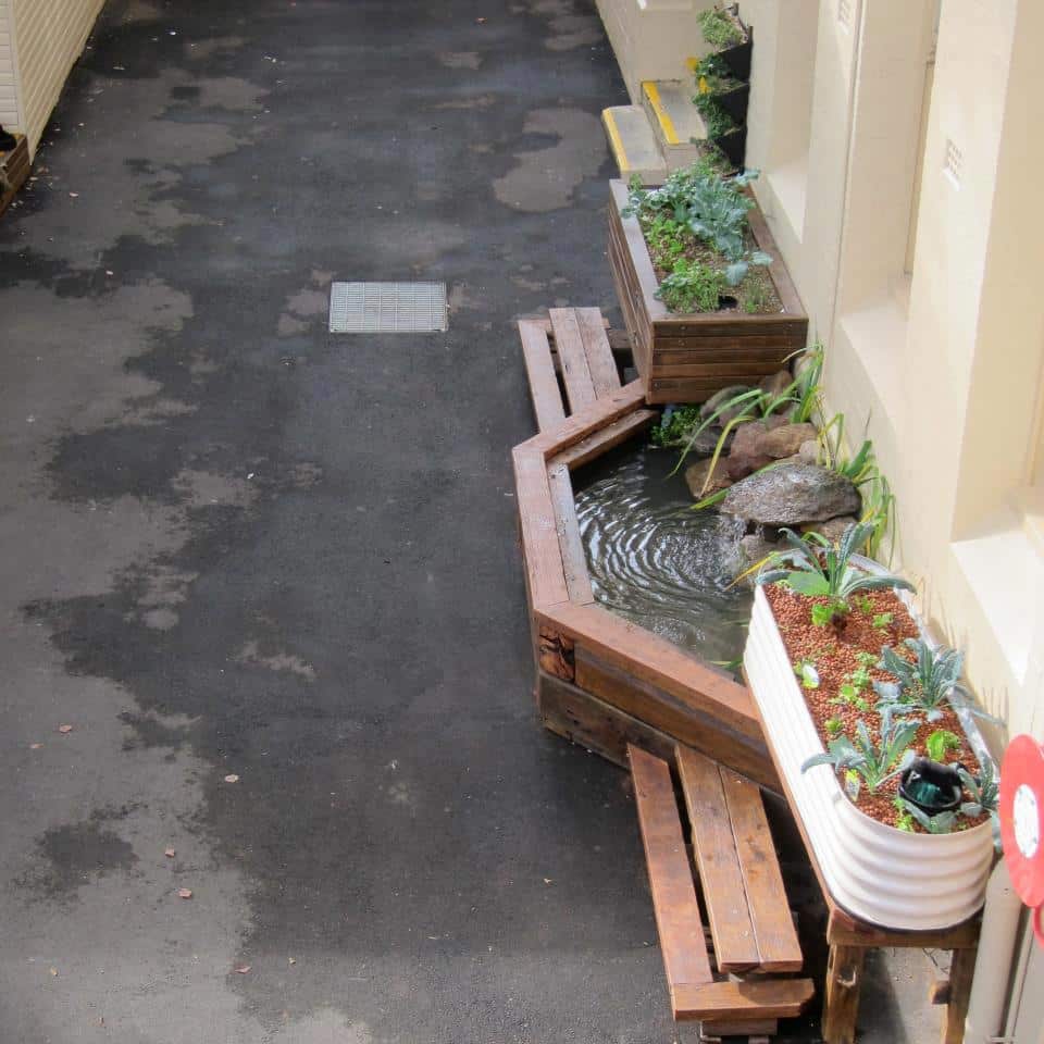 Charlie's latest Aquaponics systems (and a course next ...