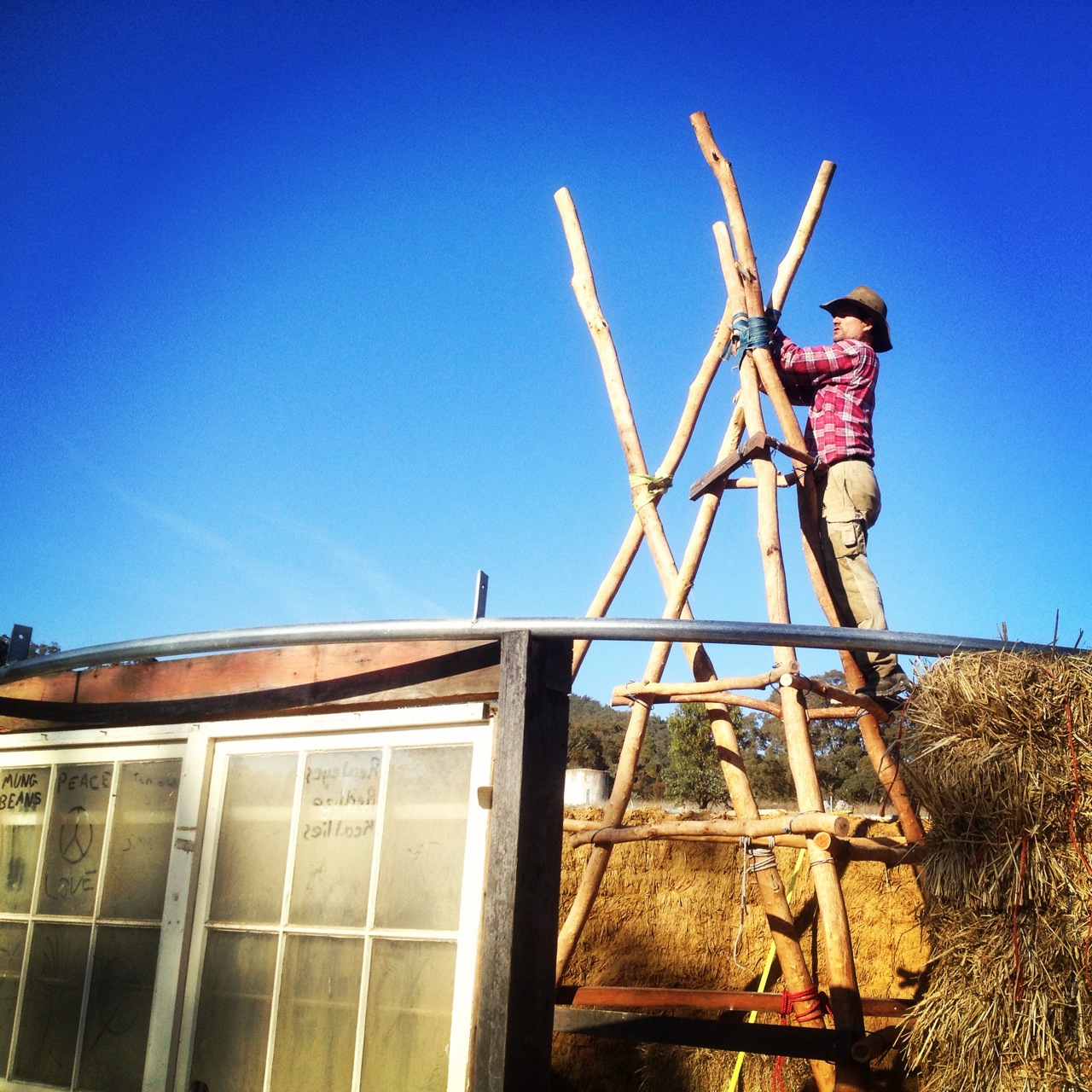 Nick finishing off the tripod that will support the first number of beams until they become self-supporting