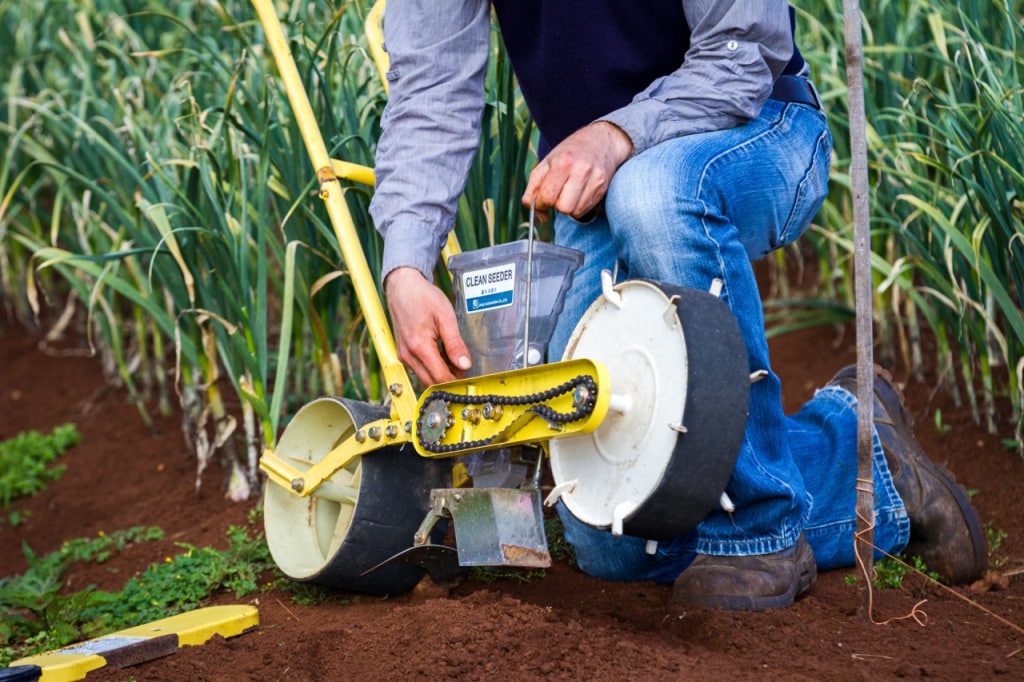 Intro to Market Gardening | Milkwood Permaculture, 13 Sep 2014.