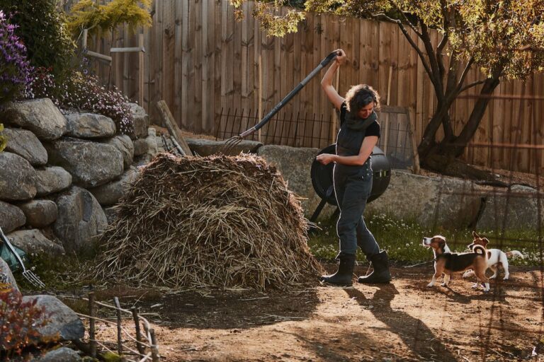 How to compost dog poop – 1